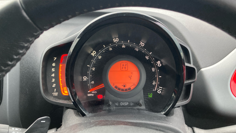 Toyota Aygo 1.0 VVT-i X-Plore TSS 5dr x-shift Petrol Hatchback